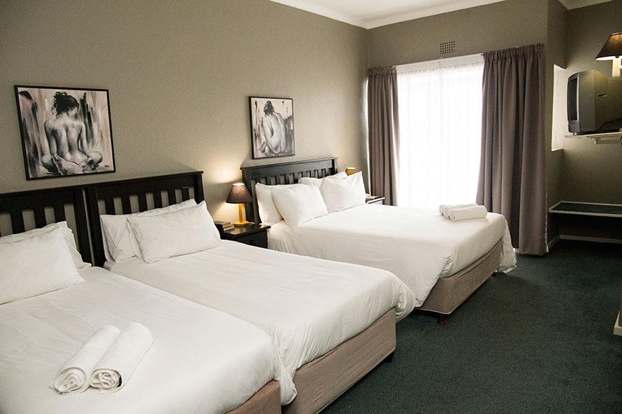Savoy Hotel Jeffreysbaai Buitenkant foto